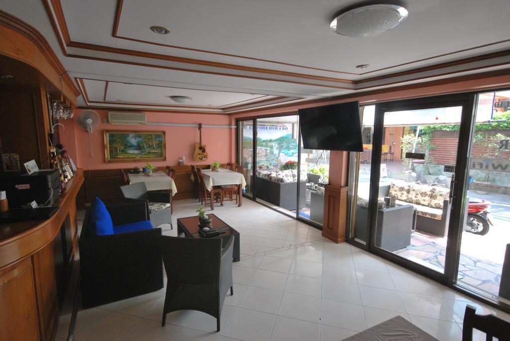 Kingfisher House & Bar Pattaya Εξωτερικό φωτογραφία
